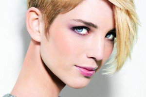 SYLWIA FRYZJERKA ZAPRASZA