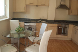 ***PRANIE DYWANOW***SPRZATANIA***7 DNI  W TYGODNIU!