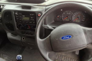 Ford Transit lwb 115t350 2.4 diesel manual 2006 tax, mot