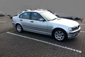 sprzedam tanio BMW 3 SE 2002 ROK