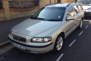 VOLVO V70 2.4 KOMBI PETROL, MANUAL, MOT, TAX