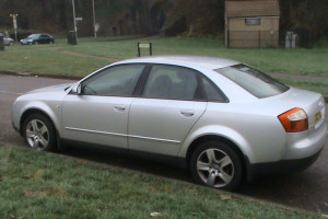 SPRZEDAM SLICZNA AUDI A4 1,9 TDI SE, 2003