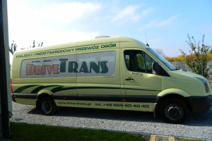 DriveTrans transport osób i przesylek PL-UK