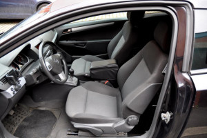 LHD Opel Astra GTC 2006
