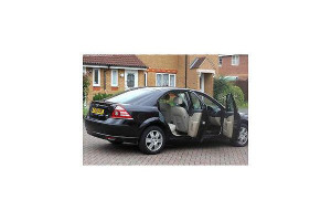 FORD MONDEO GHIA DIESEL 130. 2006