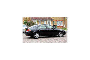 FORD MONDEO GHIA DIESEL 130. 2006
