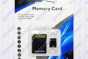 karta pamięci micro SD lub SD 64GB klasa10