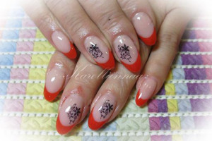 paznokcie uv, shellac, hybryda,pielegnacja twarzy złotem