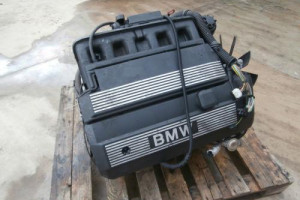Silnik BMW 325i, E46