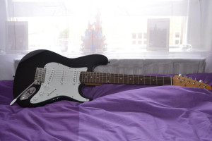 Gitara elektryczna Stagg S300 z pokrowcem