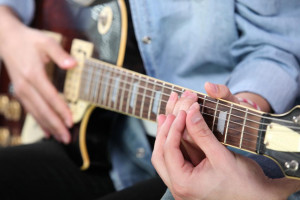 Nauka gry na gitarze Londyn