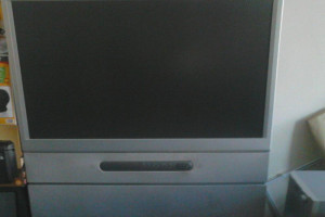TOSCHIBA REAL-PROJEKTOR TV