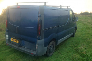 2004 VAUXHALL VIVARO VAN 1.9 DIESEL po serwisie, stan dobry