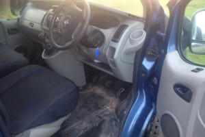 2004 VAUXHALL VIVARO VAN 1.9 DIESEL po serwisie, stan dobry