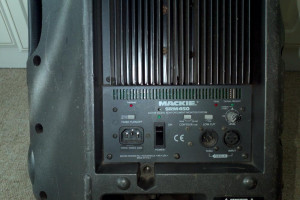 SPRZEDAM KOLUMNY AKTYWNE MACKIE SRM-450