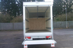 Przeprowadzki transport Leicester 07533366687 Fasttrans Leicester