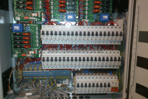 Elektryk A-Z - Certyfikaty, testy, CCTV, Alarmy oraz wiele więcej...