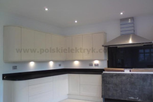 Elektryk - Domestic, Commercial, Testy, Raporty A-Z