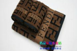 versace, armani, louis vuitton, ysl, michael kors i wiele innych
