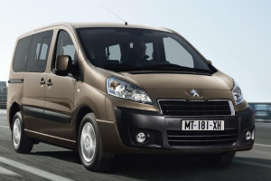 TRANSPORT NA LOTNISKA