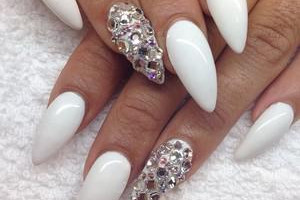 Kursy PRZEDŁUŻANIA i STYLIZACJI PAZNOKCI Londyn i Liverpool : żel,akryl,nail art,manicure...