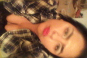 wykonuje masaze relaksacyjne na oliwce