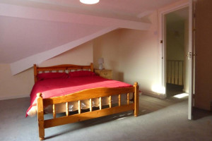 POKOJE DO WYNAJĘCIA LIVERPOOL BOTTLE -WIFI- PRYWATNY LANDLORD