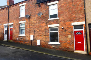 HORDEN - 2 BEDROOM FLAT  DALTON PARK OUTLET SHOPPING LEISURE PRACA