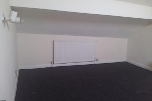BARNSLEY - 2 BEDROOM FLAT - BLISKO MAGAZYN ASOS – GENERALNY REMONT