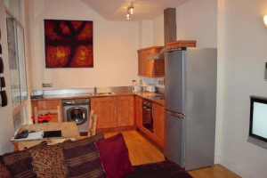 NOTTINGHAM - BASFORD - 3 BEDROOM FLAT– WIFI – PRYWATNY LANDLORD