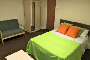 Pokojowe jedno i dwuosobowe w Bradford!