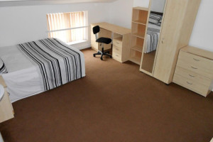 Pokojowe jedno i dwuosobowe w Bradford!