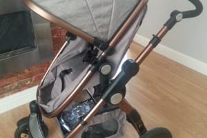 Wózek - spacerówka - fotelik samochodowy