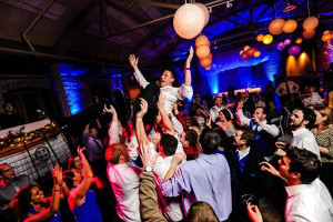 PRZEBOJOWY DEE JAY i WOKALISTKA PROFESJONALNIE LIVE!