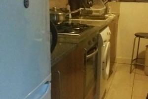 Pokoj do wynajecie w bardzo milym domu £130 tyg.