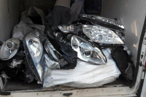 (Hurt) Nowe lampy samochodowe - angielskie.