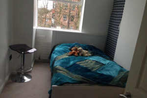 1 pokojowe mieszkanie na Hanger Lane