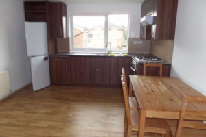 3 pokojowe mieszkanie Northolt