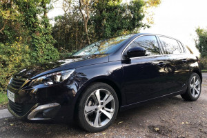 Peugeot 308 1.2 PureTech Allure AUTOMATIC
