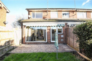 3 pokojowy dom  na Northolt