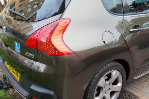 Peugeot 3008Peugeot 3008 EXLUSIVE 1.6 Benzyna