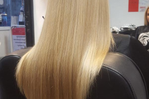 Usługi fryzjerskie Hair by Agnes Leytonstone