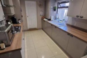 1 Room to let in a shared house