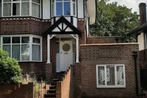 First floor Flat to Let