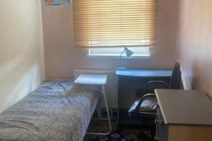 Jedynka zone 2 wschodni Londyn Poplar