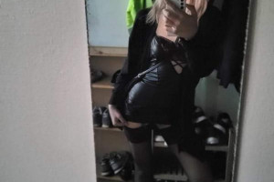 Nowa w okolicy.  Zaprasza do spotkania sie wczesniej prosi o kontakt z numerem kontaktowym nizej podanym