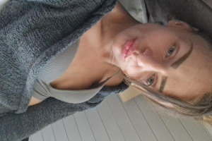 Szczupla blondynka 25lat zaprasza na sex party czekam na kontakt