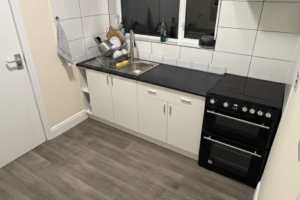 Ładny pokój dwuosobowy przy Thornton Heath