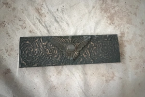 Unikatowa Antyczna Tabliczka Drzwiowa – Arts & Crafts – Miedź i Drewno – Stan Gabinetowy